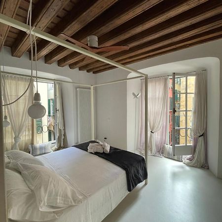 Dimora Al Porto Antico Apartment Genoa Bagian luar foto