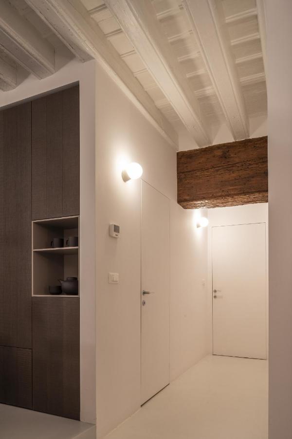 Dimora Al Porto Antico Apartment Genoa Bagian luar foto